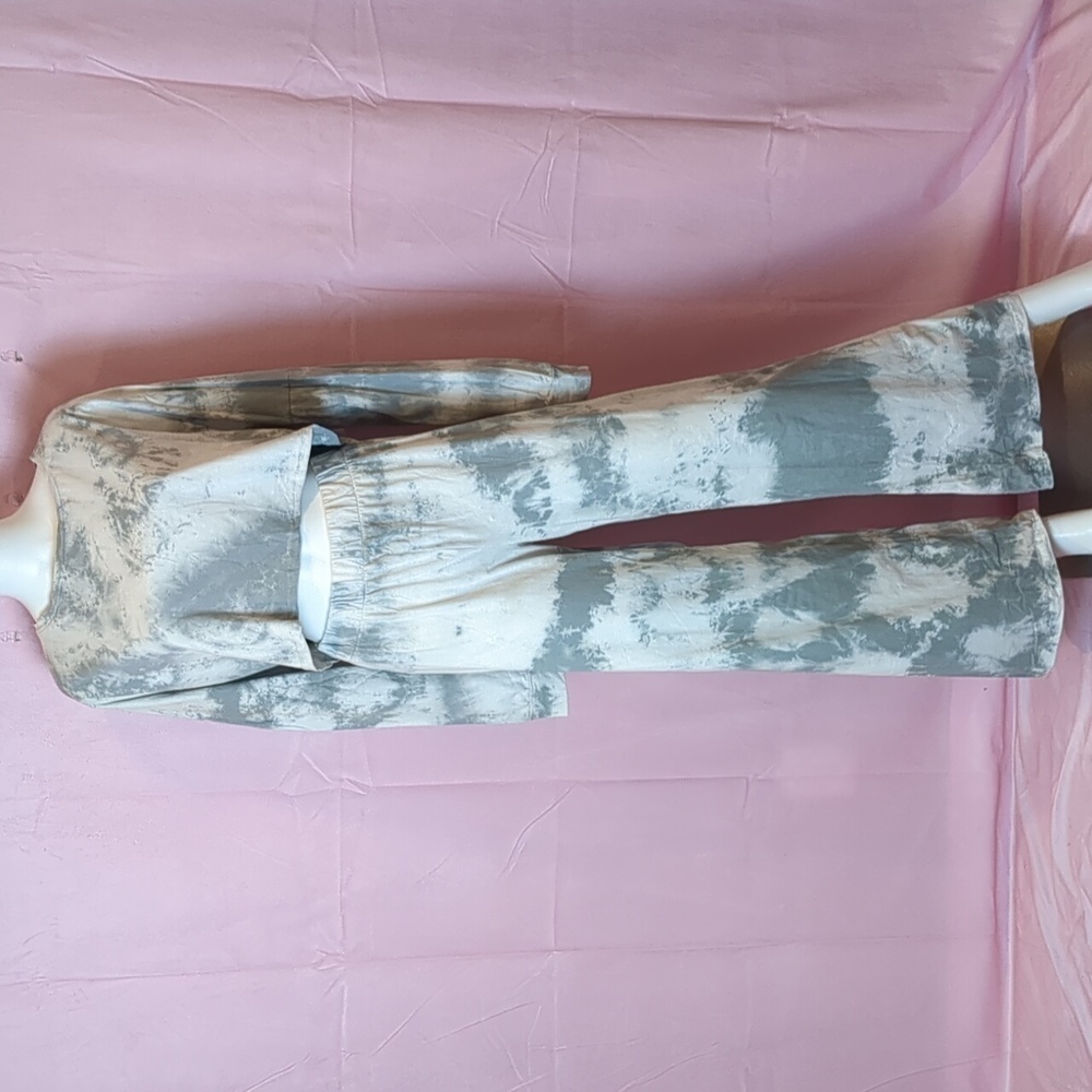 Nasty Gal Cotton Gray Tie Dye Crop Tee and Wide Leg Pants Lounge Set size 8